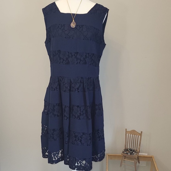 Navy Blue Dress with Lace Details - Picture 1 of 5